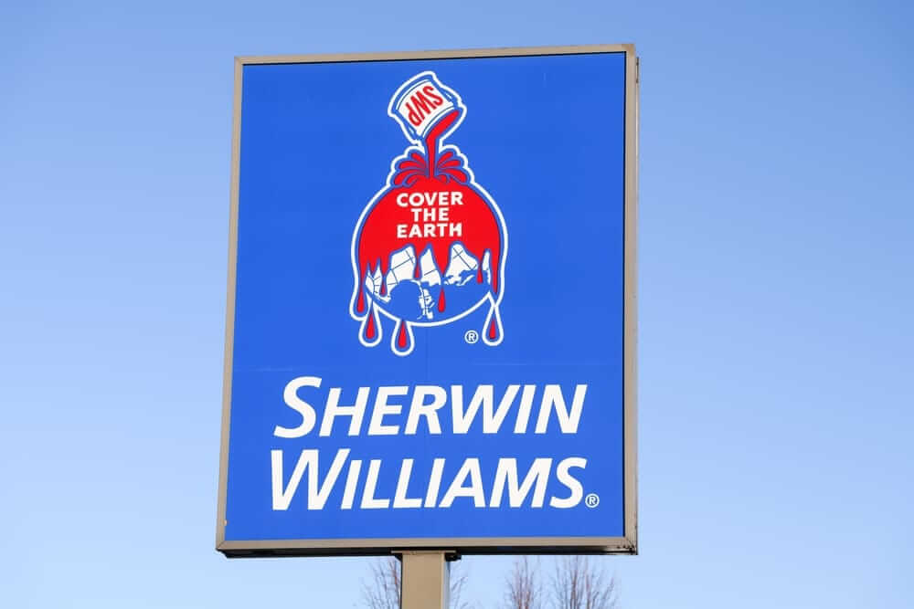 Are Wall Street Analysts Predicting Sherwin-Williams Company Stock Will Climb or Sink?