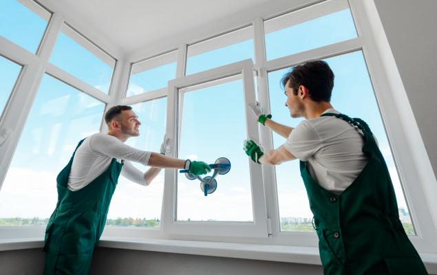 2 Glass Products Stocks to Watch in a Promising Industry