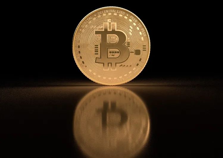Market Analyst Predicts Bitcoin And Ethereum Prices For The Next 3 Quarters