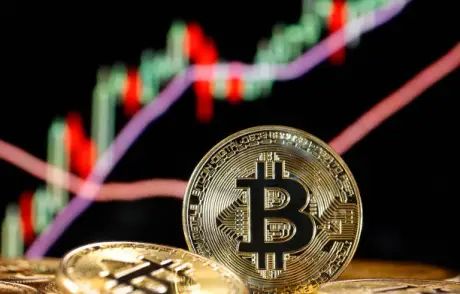 Bitcoin supera los $82,000: ¿Ruptura impulsiva o corrección peligrosa?